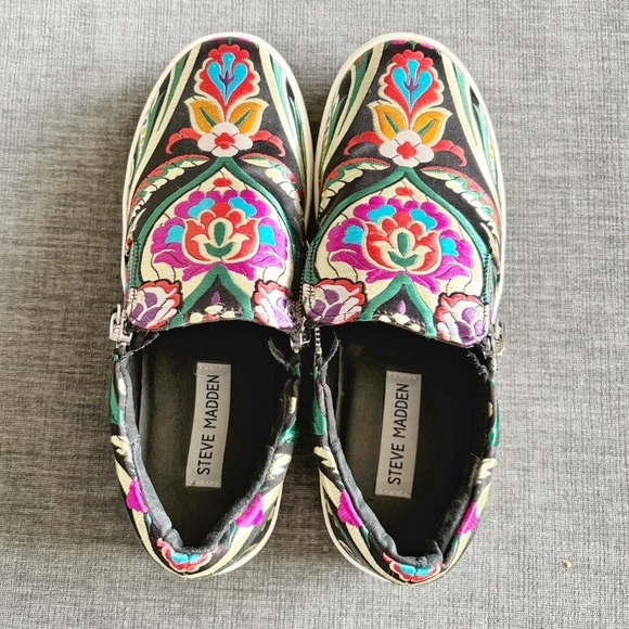 Steve Madden Geary Embroidered Sneakers Women’s Size 7.5 zip closure - Picture 6 of 14